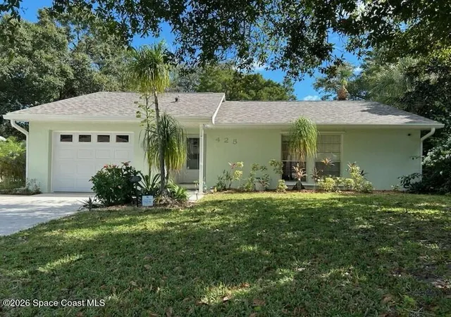 Homes for sale in Sebastian, FL | 425 Banyan St, Sebastian, FL 32958 | MLS# 1082030