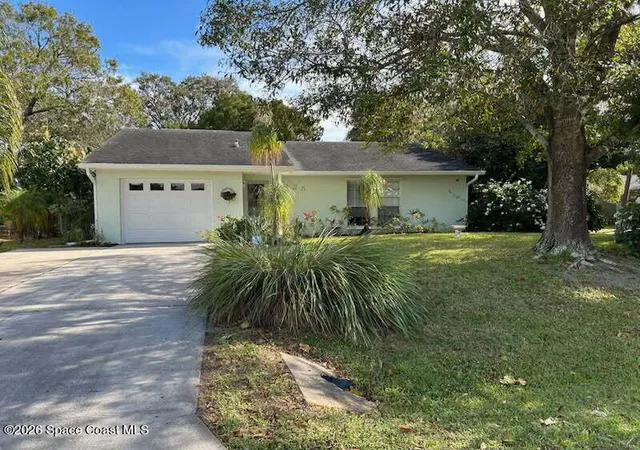Homes for sale in Sebastian, FL | 425 Banyan St, Sebastian, FL 32958 | MLS# 1082030