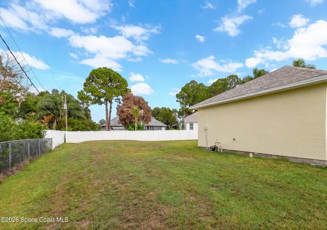 4th image of 541 Tuttle Ct Se, Palm Bay, FL 32909 | MLS# 1082094