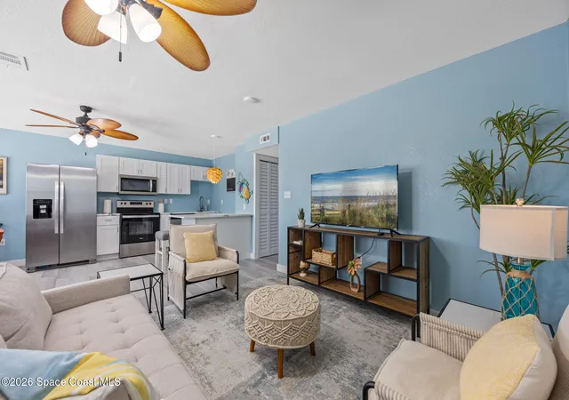 Homes for sale in Cocoa Beach, FL | 224 E Grant Ave, Cocoa Beach, FL 32931 | MLS# 1082098