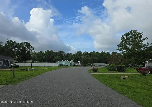 Homes for sale in Tallahassee, FL | 2383 Lake Heritage Dr, Tallahassee, FL 32311 | MLS# 1082128