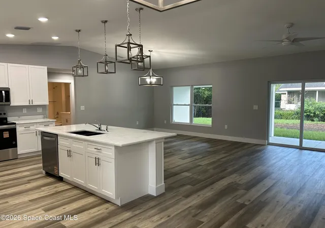 Photo 2 of Single family home for sale at 827 Everglade Ave Se, Palm Bay, FL 32909 | MLS# 1082279 | Listing updated on 2026-07-11