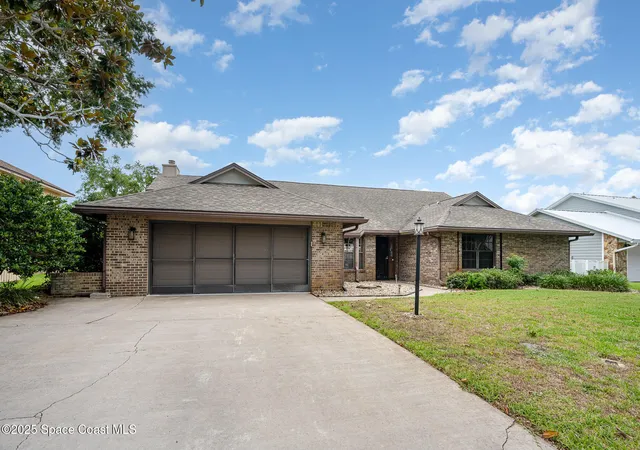 Photo 2 of Single family home for sale at 441 Crystal Lake Dr, Melbourne, FL 32940 | MLS# 1086284 | Listing updated on 2026-09-04