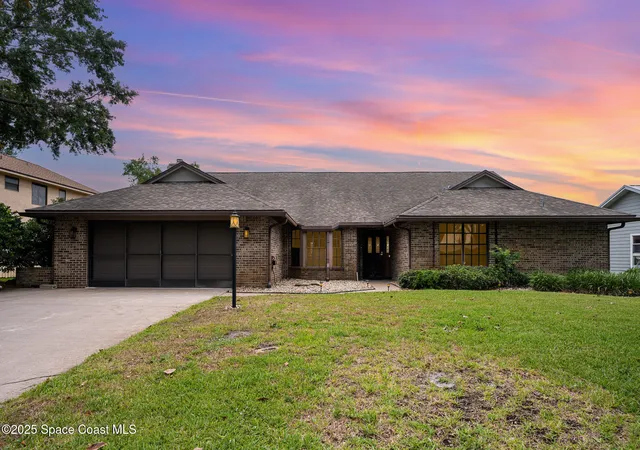 Photo 3 of Single family home for sale at 441 Crystal Lake Dr, Melbourne, FL 32940 | MLS# 1086284 | Listing updated on 2026-09-04
