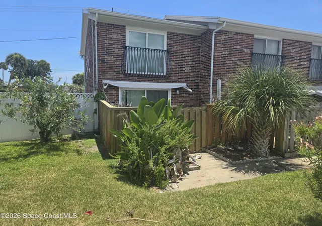 Photo 2 of Townhouse for sale at 2200 S Palmetto Ave #E050, South Daytona, FL 32119 | MLS# 1082276 | Listing updated on 2026-09-13