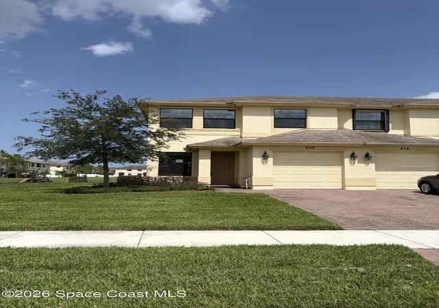 Homes for sale in Vero Beach, FL | 922 S Verona Trace Dr, Vero Beach, FL 32966 | MLS# 1082285