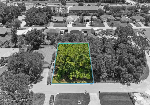 2nd image of 1347 Vater Ave Nw, Palm Bay, FL 32907 | MLS# 1082289