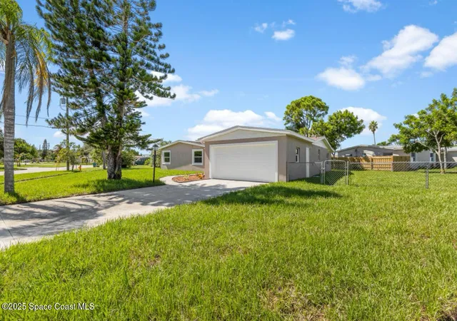 4th image of 280 Tiki Dr, Merritt Island, FL 32953 | MLS# 1082310