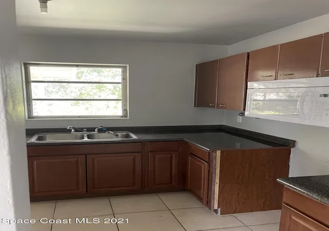 3rd image of 2957 Garden Ter Ne, Palm Bay, FL 32905 | MLS# 1082438