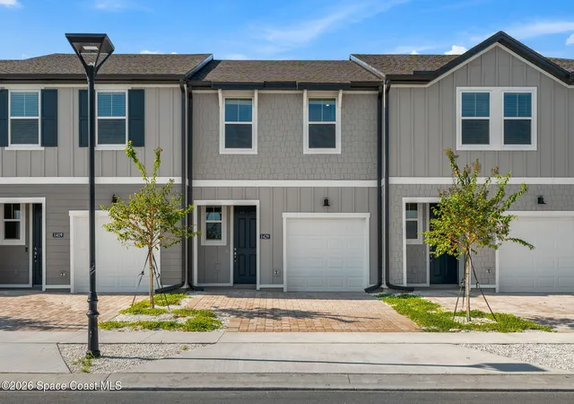 Townhouse for sale at 1429 Bluewater Ln, Rockledge, FL 32955 | MLS# 1083598