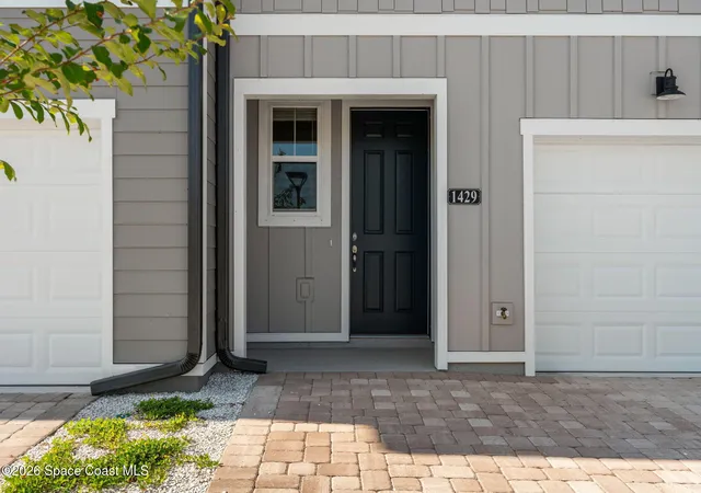 Photo 2 of Townhouse for sale at 1429 Bluewater Ln, Rockledge, FL 32955 | MLS# 1083598 | Listing updated on 2026-09-15