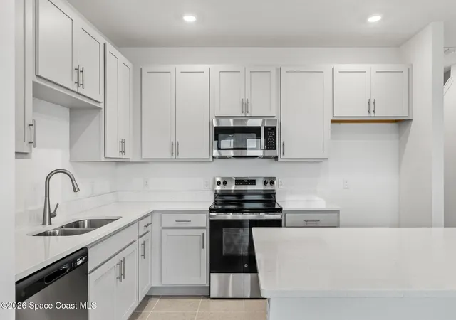 Photo 3 of Townhouse for sale at 1429 Bluewater Ln, Rockledge, FL 32955 | MLS# 1083598 | Listing updated on 2026-09-15