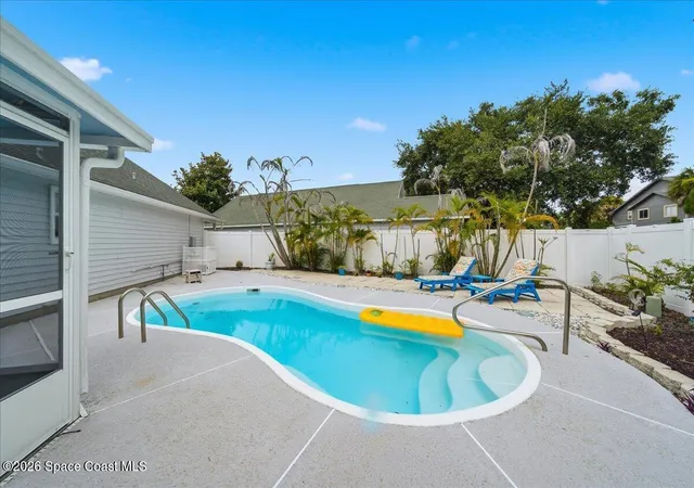 Photo 1 of Condo for sale at 3895 Veranda Ct, Melbourne, FL 32901 | MLS# 1083187 | Listing updated on 2026-09-18