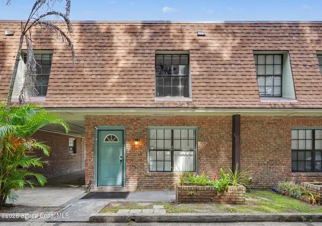 Photo 1 of Townhouse for sale at 1300 Arlington Ln Ne #116, Palm Bay, FL 32905 | MLS# 1083788 | Listing updated on 2026-09-13