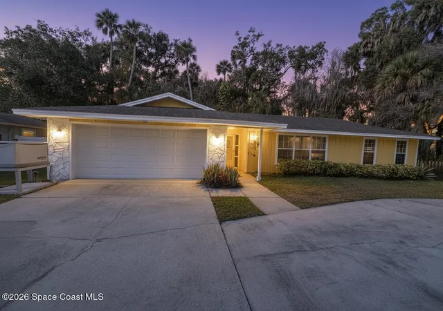 Photo 1 of Single family home for sale at 812 Indigo Ct, Port Orange, FL 32129 | MLS# 1083793 | Listing updated on 2026-08-19