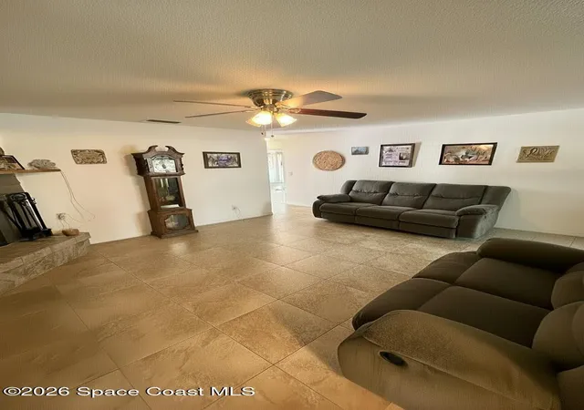 Photo 3 of Single family home for sale at 812 Indigo Ct, Port Orange, FL 32129 | MLS# 1083793 | Listing updated on 2026-08-19
