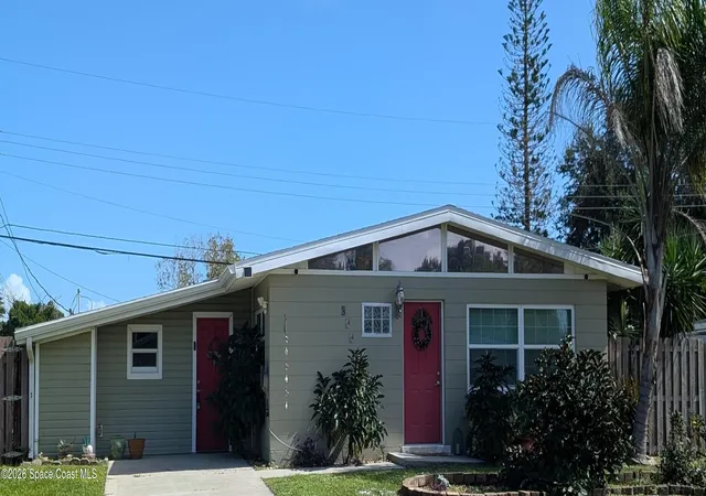 Single family home for sale at 811 Cronin Ave, Melbourne, FL 32935 | MLS# 1084512