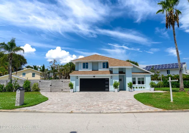 2nd image of 398 Riverview Ln, Melbourne Beach, FL 32951 | MLS# 1085628