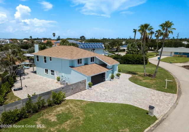 4th image of 398 Riverview Ln, Melbourne Beach, FL 32951 | MLS# 1085628