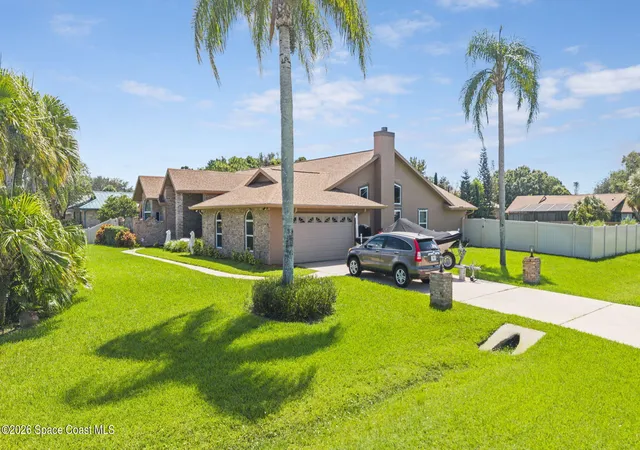 Photo 2 of Single family home for sale at 3116 Fairview Dr, Melbourne, FL 32934 | MLS# 1086145 | Listing updated on 2026-09-13