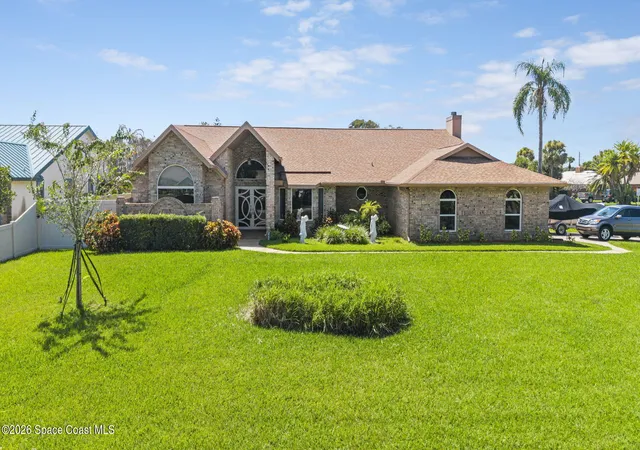 Photo 3 of Single family home for sale at 3116 Fairview Dr, Melbourne, FL 32934 | MLS# 1086145 | Listing updated on 2026-09-13