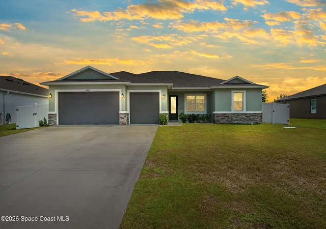 Photo 1 of Single family home for sale at 462 Hancock St Sw, Palm Bay, FL 32908 | MLS# 1085512 | Listing updated on 2026-09-12