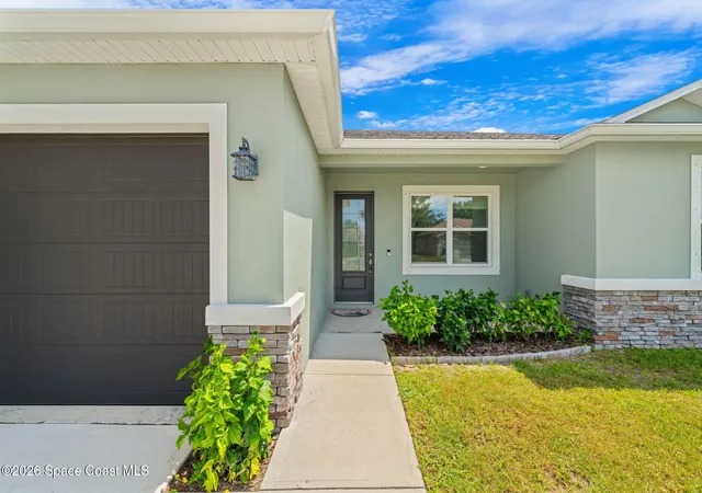 Photo 4 of Single family home for sale at 462 Hancock St SW, Palm Bay, FL 32908 | MLS# 1085512 | Listing updated on 2026-09-12