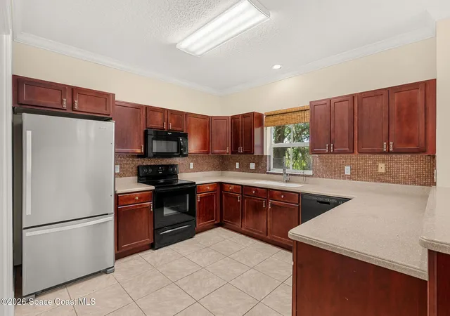Photo 1 of Condo for sale at 622 Cedar Side Cir Ne, Palm Bay, FL 32905 | MLS# 1085012 | Listing updated on 2026-09-19