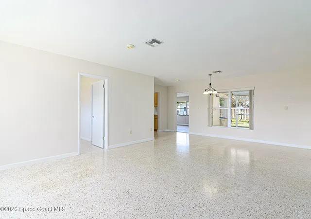 5th image of 404 Bunker St, Melbourne, FL 32901 | MLS# 1085524