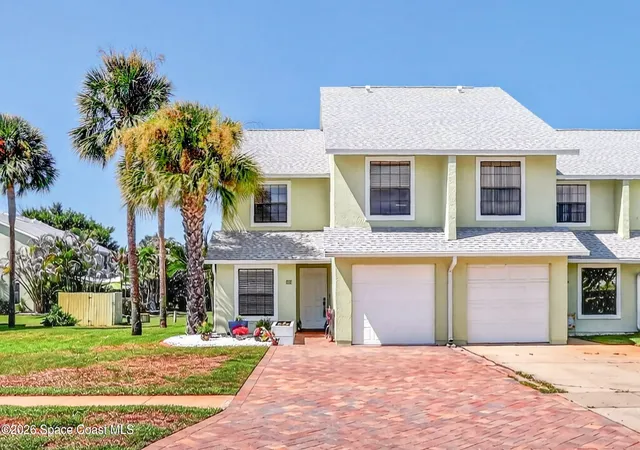 Photo 3 of Townhouse for sale at 18 Anchor Dr, Indian Harbour Beach, FL 32937 | MLS# 1085872 | Listing updated on 2026-09-14