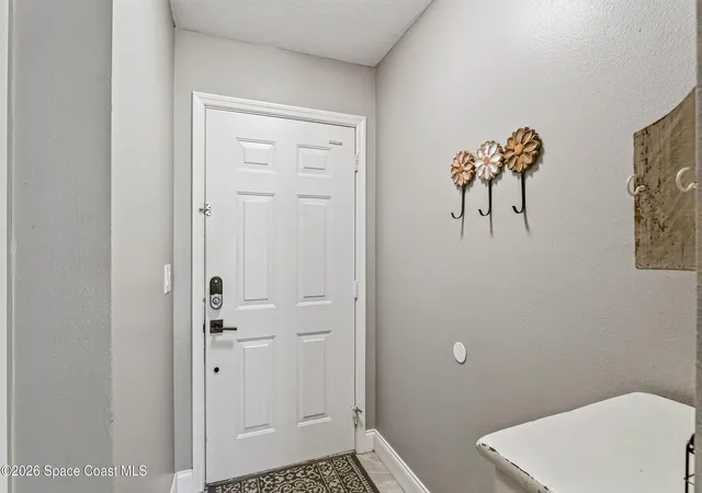 Listing Photo 5 - Condo for sale in building located at 18 Anchor Dr, Key Largo, FL 33157