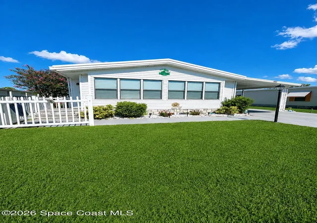 Photo 1 of Manufactured home for sale at 920 Hyacinth Cir, Sebastian, FL 32976 | MLS# 1085482 | Listing updated on 2026-09-18