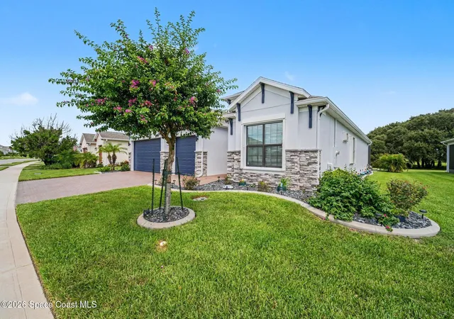 Photo 3 of Sale Pending at 2230 Caravan Pl, Melbourne, FL 32940 | MLS# 1085679 | Listing updated on 2026-09-17