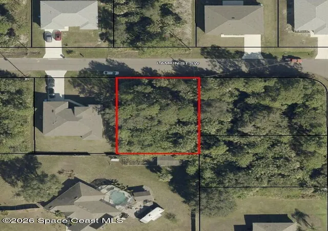 1st image of 450 Lamkin St Sw, Palm Bay, FL 32908 | MLS# 1085589