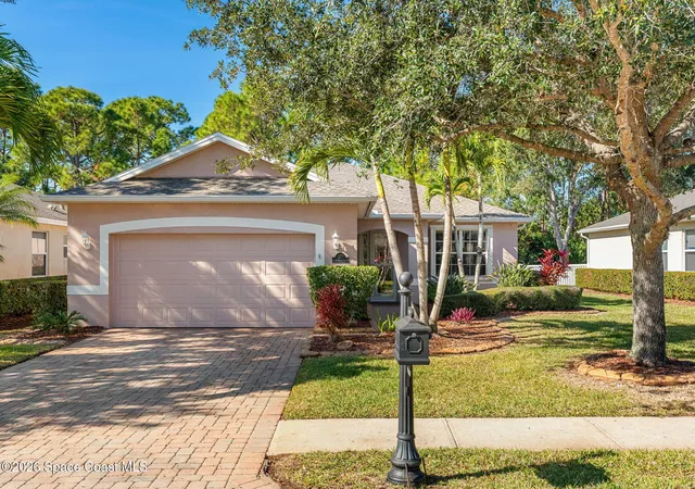 Photo 1 of Single family home for sale at 571 Gardendale Cir Se, Palm Bay, FL 32909 | MLS# 1085648 | Listing updated on 2026-09-06