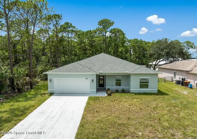 1st image of 9365 107th Ave, Vero Beach, FL 32967 | MLS# 1085600