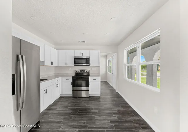 3rd image of 714 S Georgia Ave, Cocoa, FL 32922 | MLS# 1085652