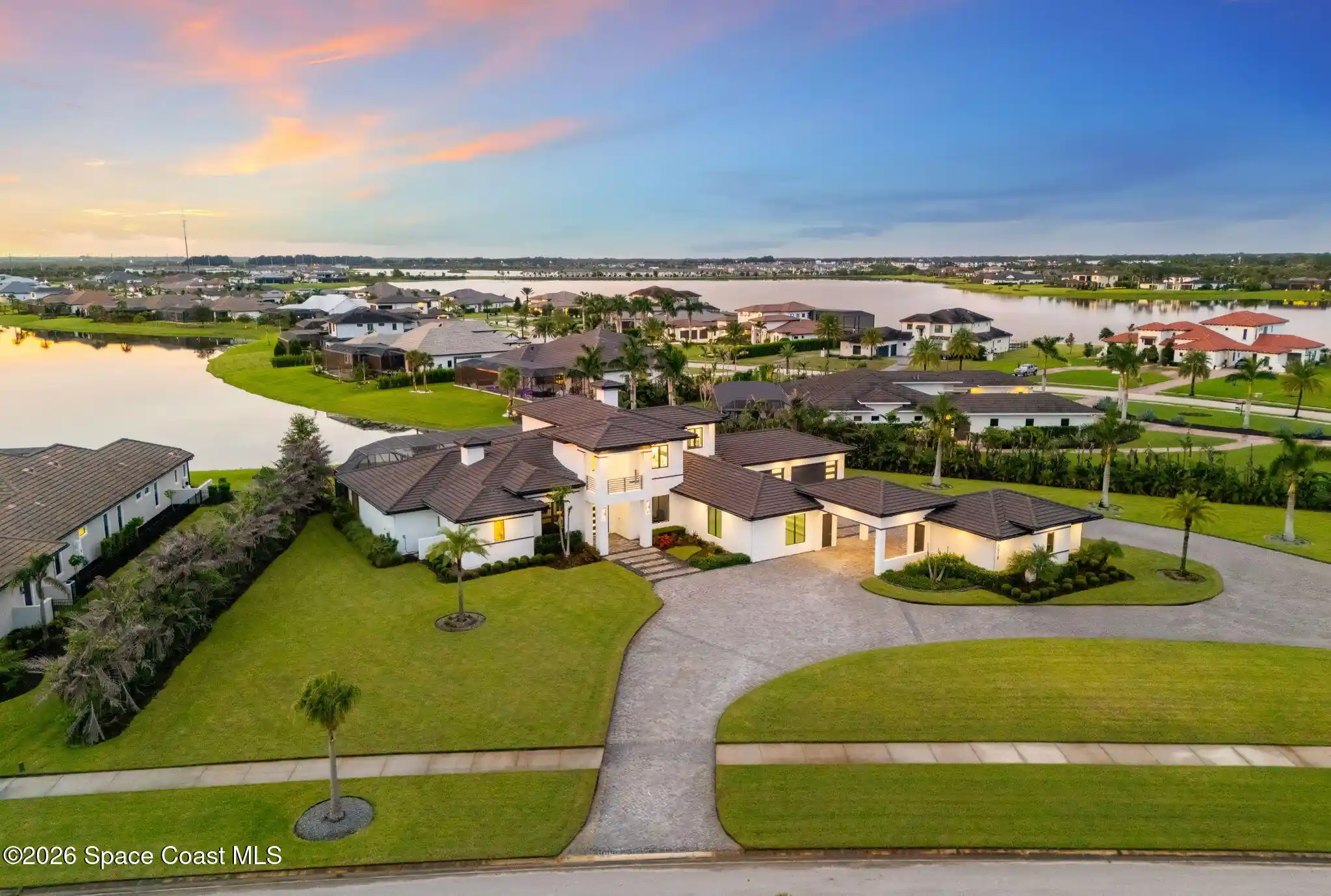 Photo 1 of Mansion for sale at 3618 Lake Adelaide Pl, Rockledge, FL 32955 | MLS# 1089162 | Listing updated on 2026-10-03