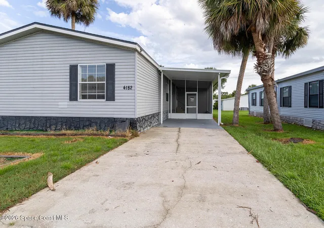 Photo 3 of Manufactured home for sale at 4182 Balsa Pl, Cocoa, FL 32926 | MLS# 1085748 | Listing updated on 2026-09-05