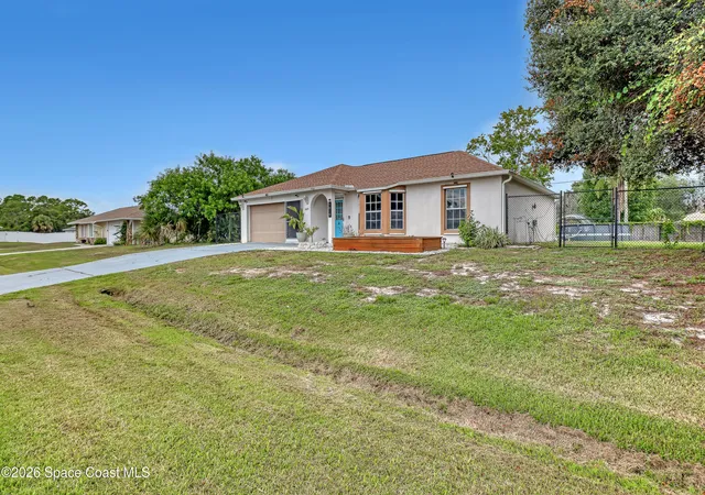 4th image of 1619 Saint St Se, Palm Bay, FL 32909 | MLS# 1085540