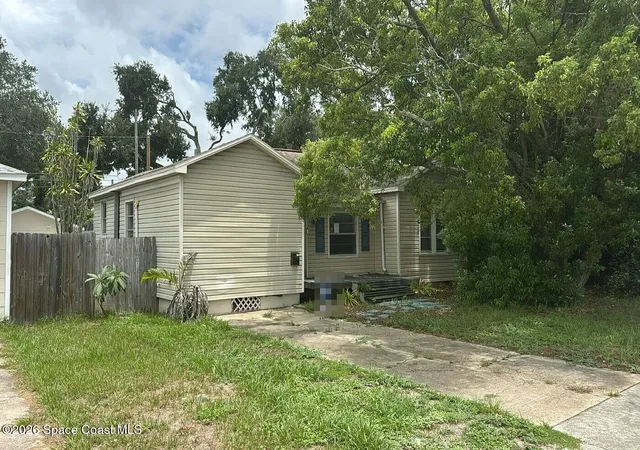 2nd image of 5415 5th Ave N, Saint Petersburg, FL 33710 | MLS# 1085529