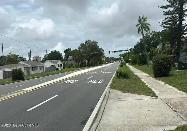 5th image of 5415 5th Ave N, Saint Petersburg, FL 33710 | MLS# 1085529