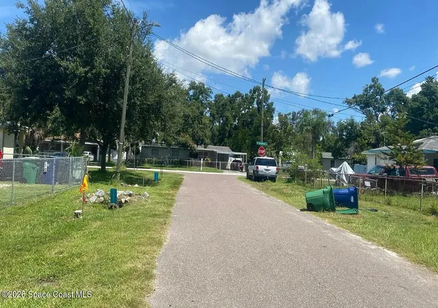 5th image of 6205 S Harold Ave, Tampa, FL 33616 | MLS# 1085542