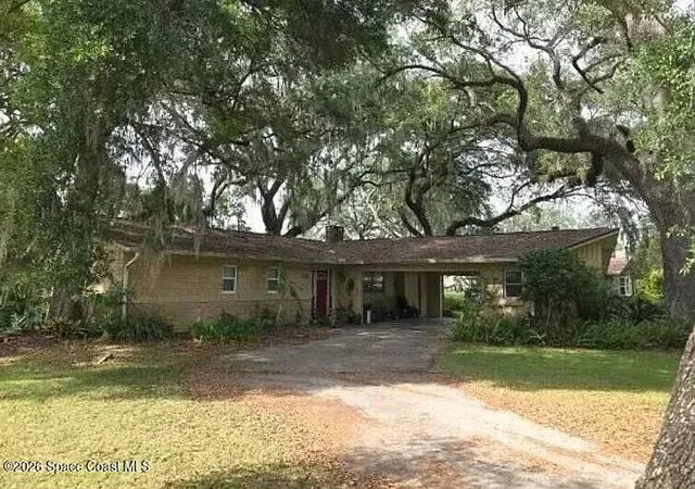 2nd image of 663 Silver Pass, Ocala, FL 34472 | MLS# 1085547