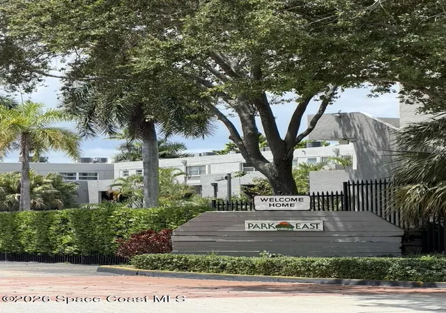 1st image of 30 Nw 87 Ave #C201, Miami, FL 33172 | MLS# 1085562