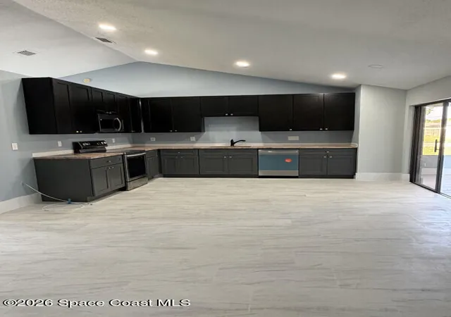 3rd image of 1513 Heartwellville St Nw, Palm Bay, FL 32907 | MLS# 1085560