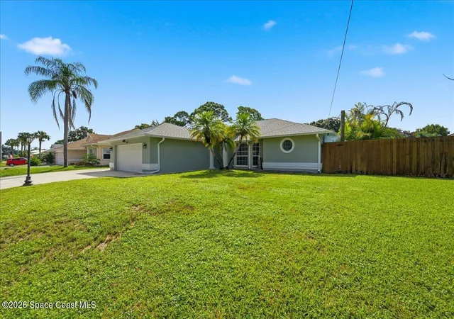 Photo 3 of Single family home for sale at 402 Concha Dr, Sebastian, FL 32958 | MLS# 1085714 | Listing updated on 2026-09-06