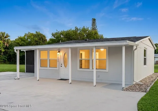 1st image of 1480 6th Ave, Vero Beach, FL 32960 | MLS# 1085593