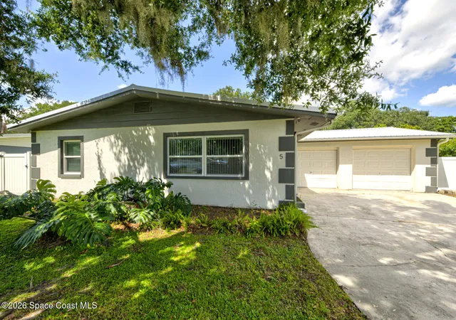 Photo 4 of Single family home for sale at 5 Ohio St, Cocoa, FL 32926 | MLS# 1085618 | Listing updated on 2026-10-07