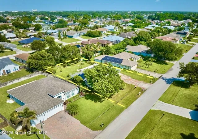 Photo 2 of Single family home for sale at 3330 Sw Frankford St, Port St. Lucie, FL 34953 | MLS# 1085620 | Listing updated on 2026-09-06